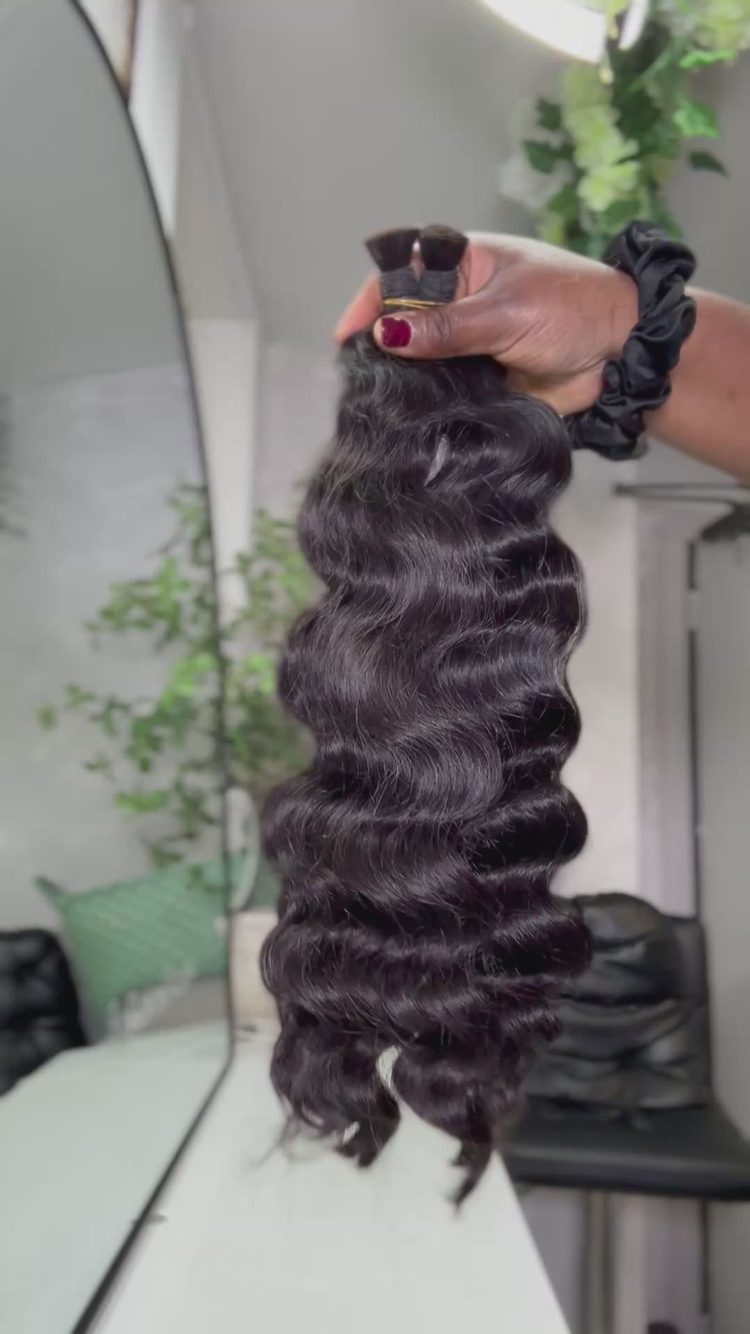 Loose wave pre order